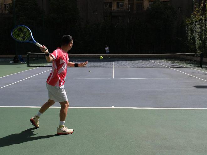 2025春季新款网球鞋——网球爱好者的全能之选新利体育appYONEX AD Accel(图8)